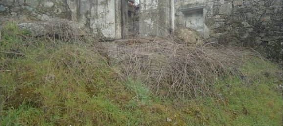 1 bedroom House in Ponte da Barca, Portugal No. 18679 2