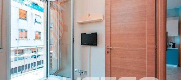 3 rooms Apartment in Spotorno, Italy No. 33199 4