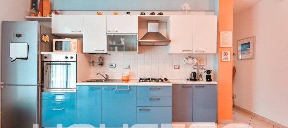 3 rooms Apartment in Spotorno, Italy No. 33199 14