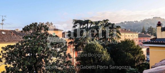 2 bedrooms Apartment in Bologna, Italy No. 19127 5