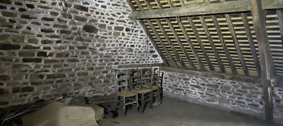 218m² Building in Mayenne, France No. 357614 2