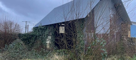 218m² Building in Mayenne, France No. 357614 12