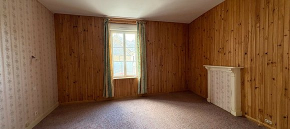 218m² Building in Mayenne, France No. 357614 4