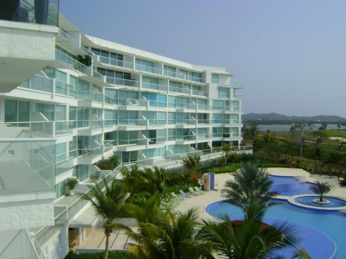 3 bedrooms House in Bolivar, Colombia No. 8324