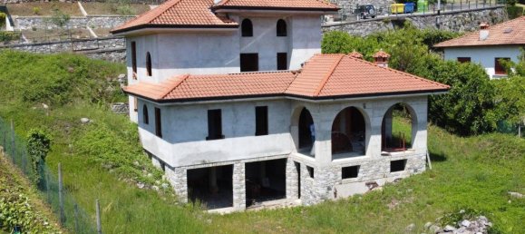14 rooms Villa in Gravedona ed Uniti, Italy No. 140713 11