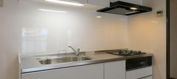 3 Schlafzimmer Wohnung in Fukuoka, Japan, Nr. 5597 2