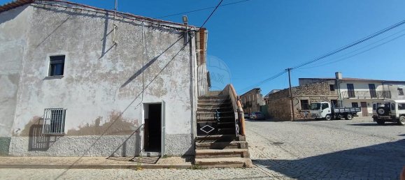 2 chambres Maison à Escalhao, Portugal No. 33800 2