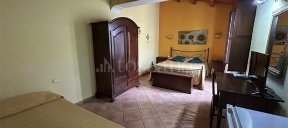 Edificio en Syracuse, Italy 400 m² No. 246676 26