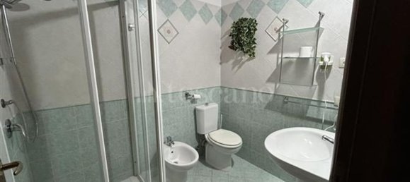 Edificio en Syracuse, Italy 400 m² No. 246676 20