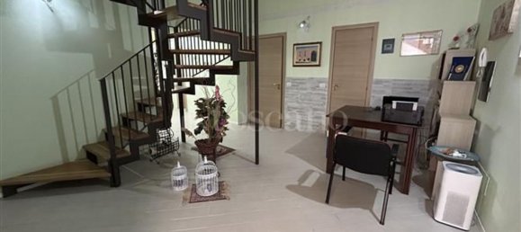 Edificio en Syracuse, Italy 400 m² No. 246676 6