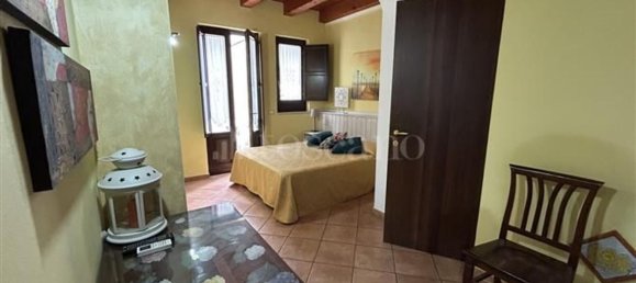 Edificio en Syracuse, Italy 400 m² No. 246676 22