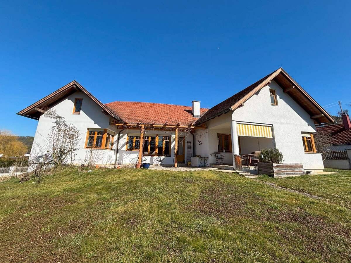 Дом с 4 комнатами в Кофидиш, Австрия № 169491