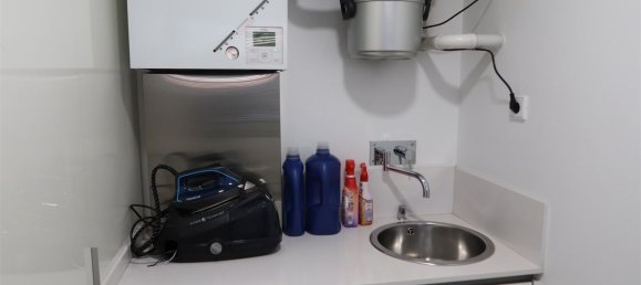 3 bedrooms Apartment in Porto, Portugal No. 109772 8