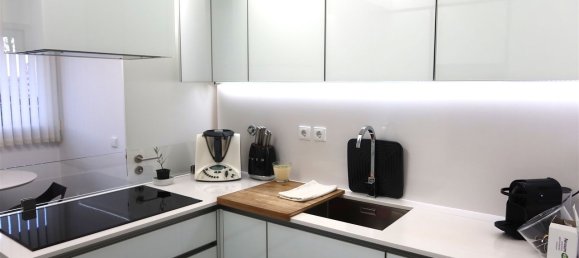 3 bedrooms Apartment in Porto, Portugal No. 109772 4