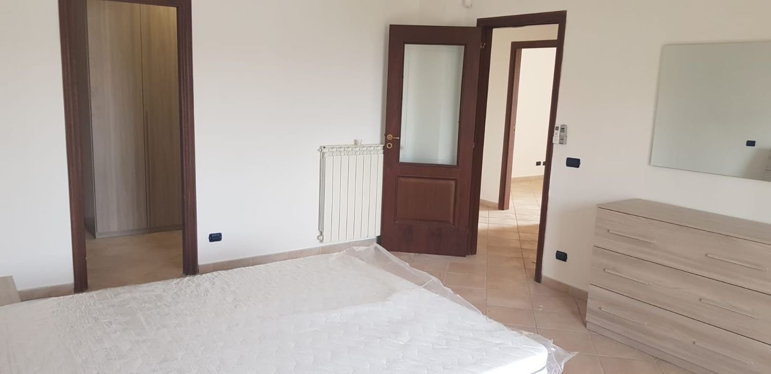 4 rooms House in Giugliano in Campania, Italy No. 191829