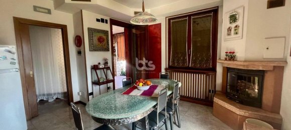 5-salle Maison à Adrara San Martino, Italy No. 65933 10