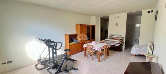 5-salle Maison à Adrara San Martino, Italy No. 65933 32