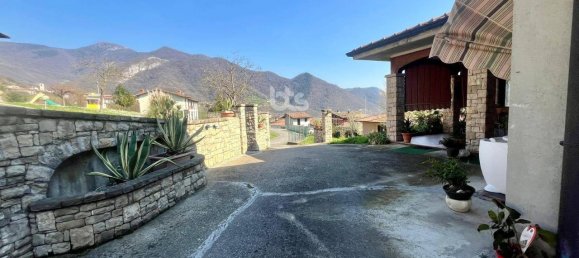 5-salle Maison à Adrara San Martino, Italy No. 65933 41