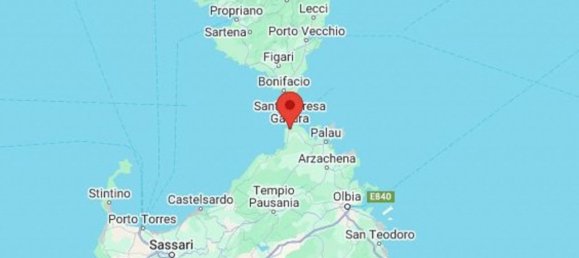 Propriété commerciale à Santa Teresa Gallura, Italy 74m² No. 372507 12