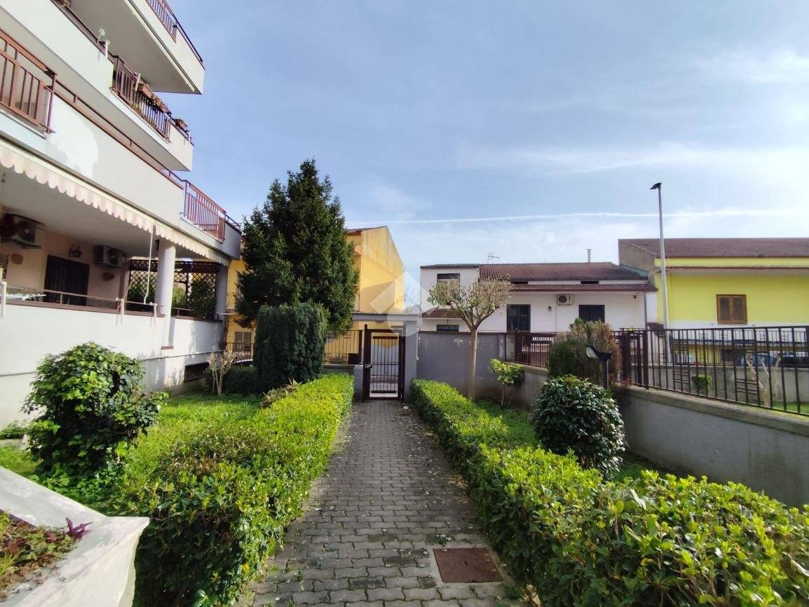 Квартира с 3 спальнями в Санта Мария а Вико, Италия № 183380