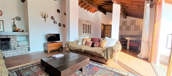 5 rooms Penthouse in Tremezzina, Italy No. 160902 12