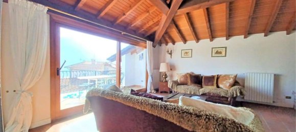 5 rooms Penthouse in Tremezzina, Italy No. 160902 13
