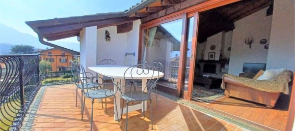 5 rooms Penthouse in Tremezzina, Italy No. 160902 2