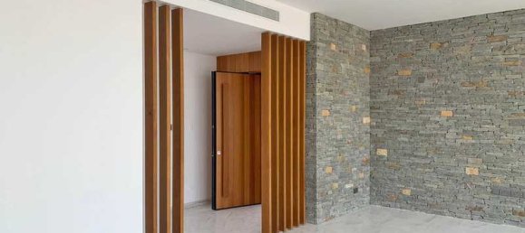 3 bedrooms Villa in Germasogeia, Cyprus No. 7415 4