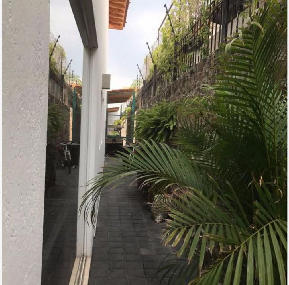 3 bedrooms House in Queretaro, Mexico No. 189712