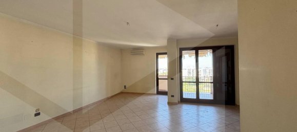 4 rooms Apartment in Andria, Italy No. 16411 5