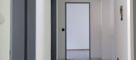 Квартира с 3 комнатами в Блумау-Нойрисхоф, Австрия № 222098 3