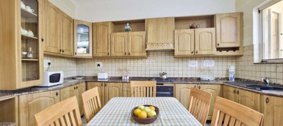 Adosado de 3 dormitorios en Zejtun, Malta No. 8064 6