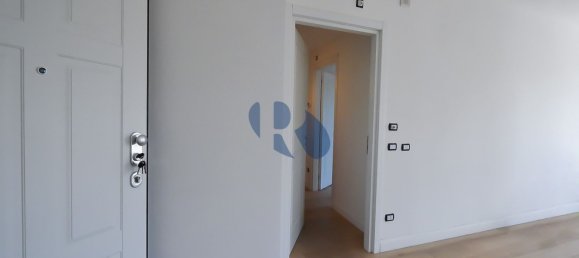 6 rooms Apartment in Rome, Italy No. 198659 34