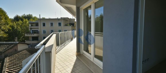 6 rooms Apartment in Rome, Italy No. 198659 42