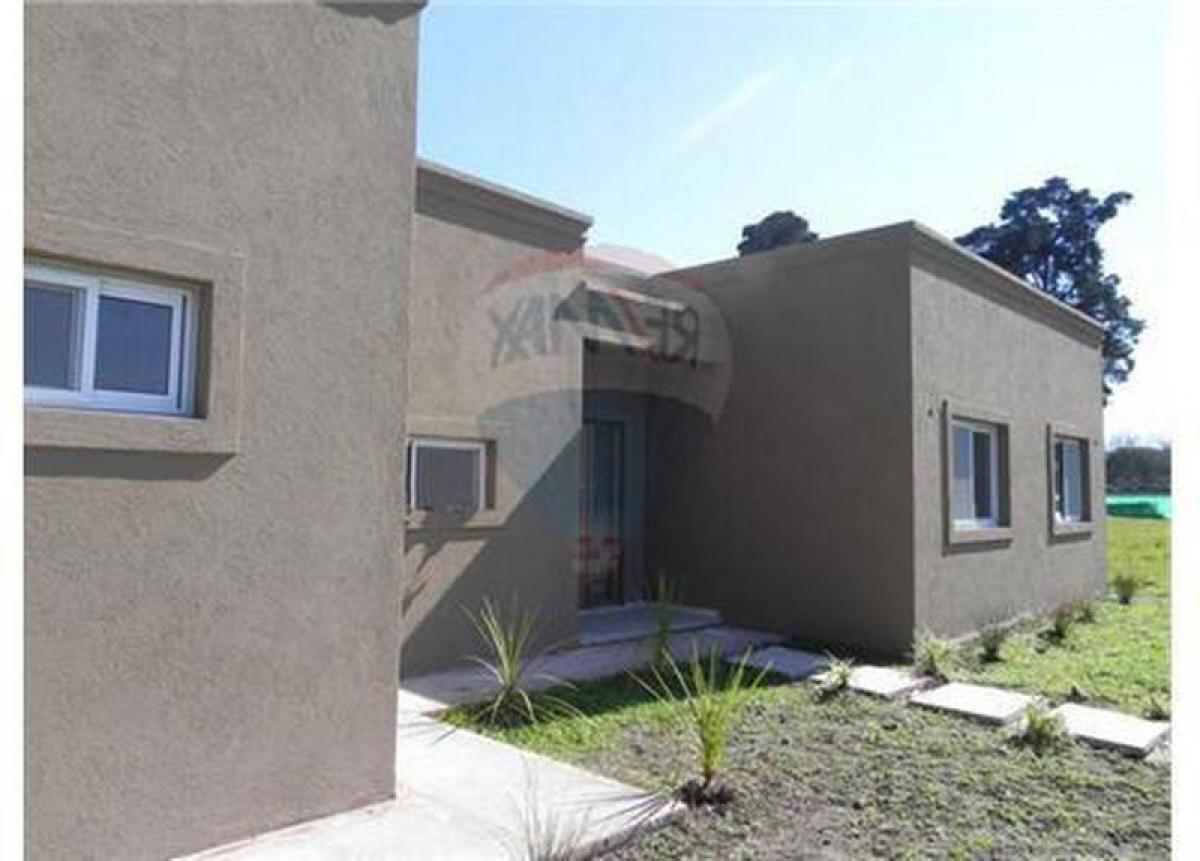 3 Schlafzimmer Haus in Escobar, Argentina, Nr. 61165