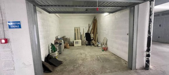 Квартира с 2 спальнями в Риньяно Фламинио, Италия № 312853 23