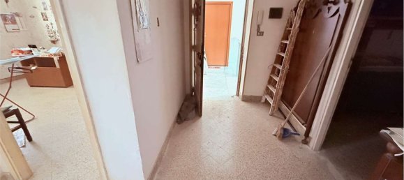 Квартира с 5 комнатами в Порто Эмпедокле, Италия № 301920 9