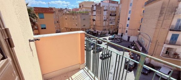 Квартира с 5 комнатами в Порто Эмпедокле, Италия № 301920 4