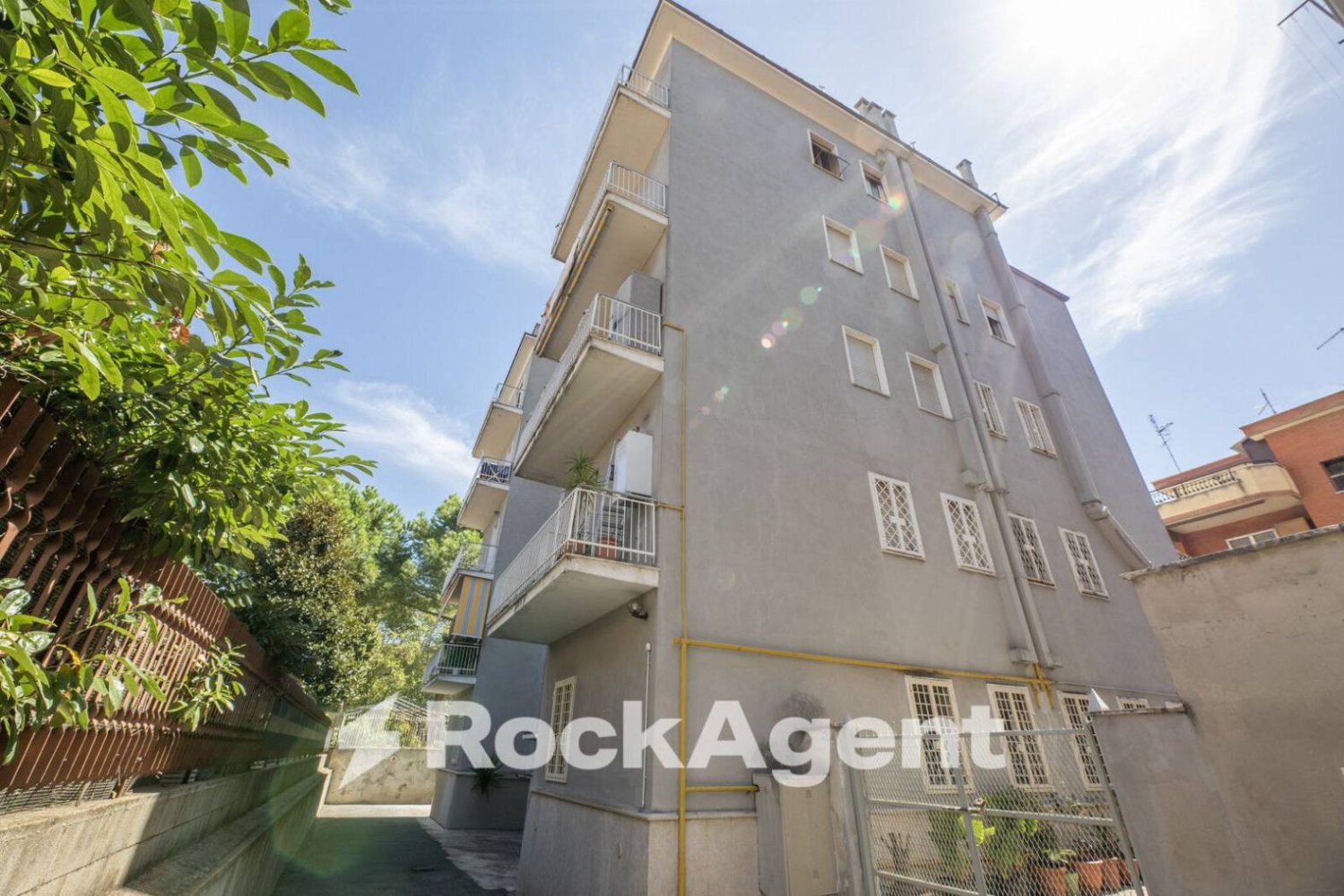 Квартира с 1 спальней в Рим, Италия № 377301