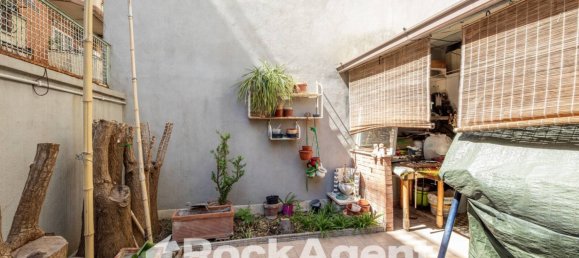 Квартира с 1 спальней в Рим, Италия № 377301 4