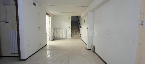 3 rooms Commercial property in Stornara, Italy No. 324976 17