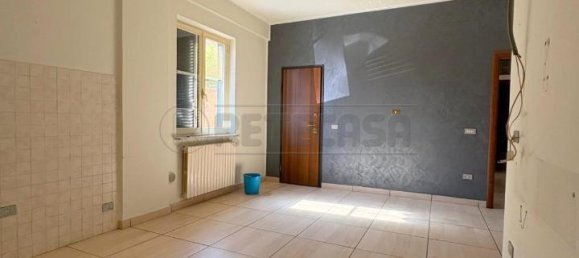 4 rooms Apartment in Marcianise, Italy No. 224567 14