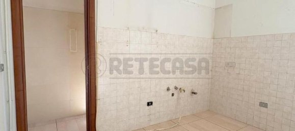 4 rooms Apartment in Marcianise, Italy No. 224567 31