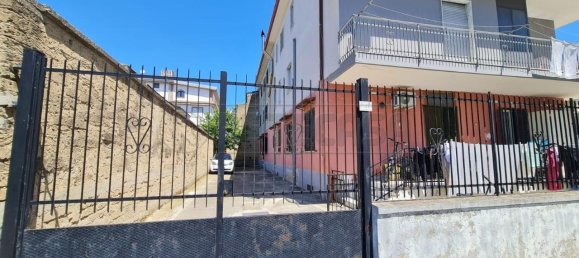 4 rooms Apartment in Marcianise, Italy No. 224567 7