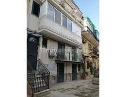 4 bedrooms Apartment in Monreale, Italy No. 321067