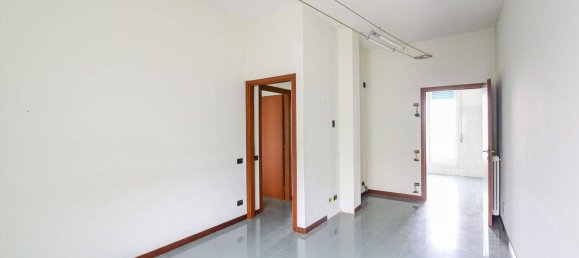 2 Schlafzimmer Wohnung in Tavernerio, Italy, Nr. 209137 10