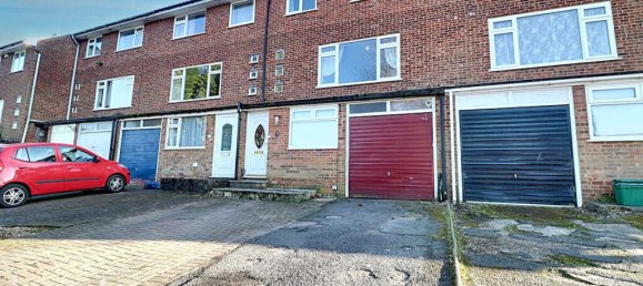 4 bedrooms House in Biggin Hill, United Kingdom No. 4770 2