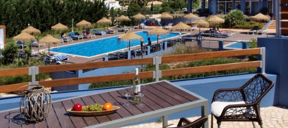 30 bedrooms Hotel in Luz, Portugal No. 135902 10