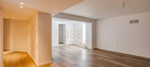 6 bedrooms Villa in Cascais, Portugal No. 36195 3