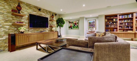 4 bedrooms House in Oakville, Canada No. 942 6